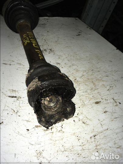Полуось левая Пежо 406 Peugeot 406