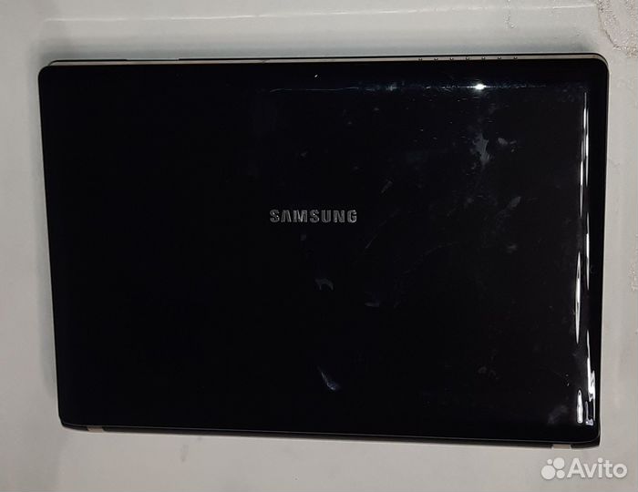 Нетбук samsung NP-NC10