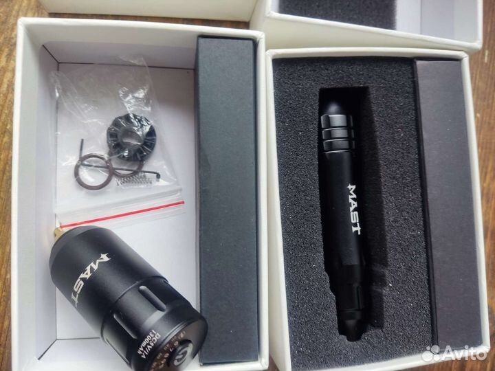 Машинка для татуажа Mast P-10 и беспроводной блок