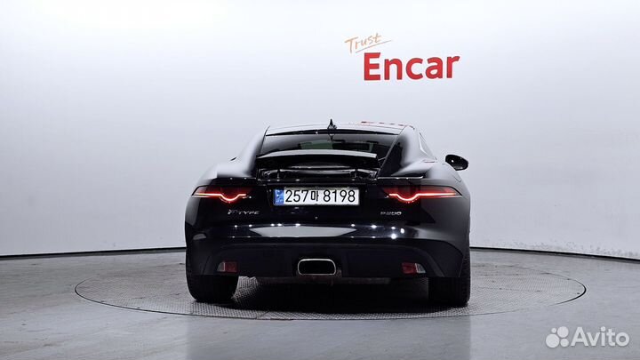 Jaguar F-type 2.0 AT, 2018, 36 000 км