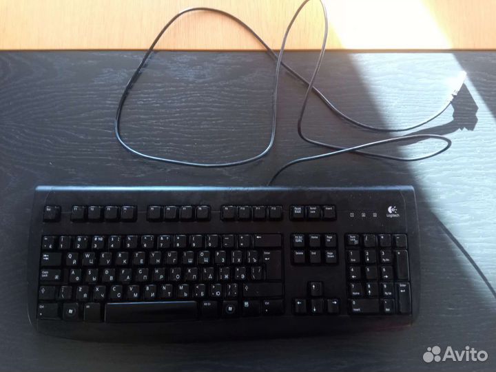 Механическая клавиатура logitech черная