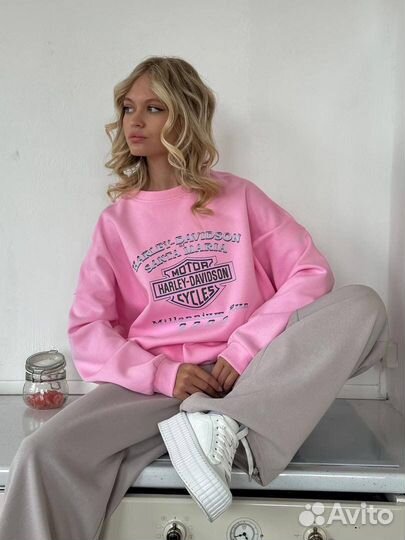 Костюм женский спортивный