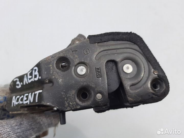 Замок задний левый Hyundai Accent 2