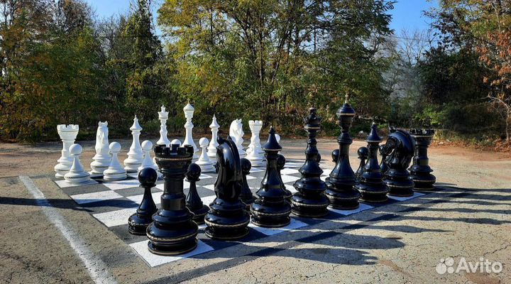 Уличные шахматы из стеклопластика