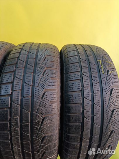 Pirelli Winter Sottozero 210 Serie II 225/50 R17 100T