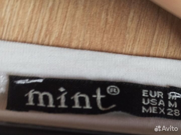 Футболка женская, размер M