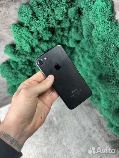iPhone 7, 32 ГБ