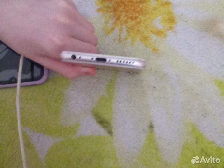 iPhone 6S, 16 ГБ
