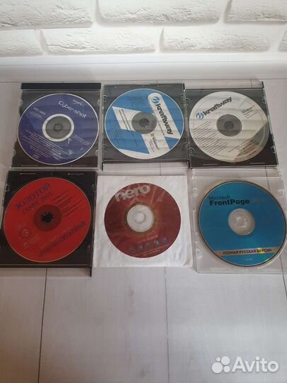 Диски разные DVD, CD, установочные, игрушки