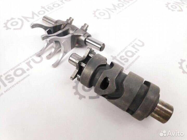 Вал переключения передач (копирный, с вилками) 170