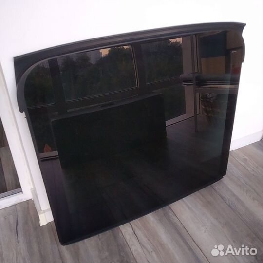 Стеклянная панель крыши Volvo XC60 XC90 31395508