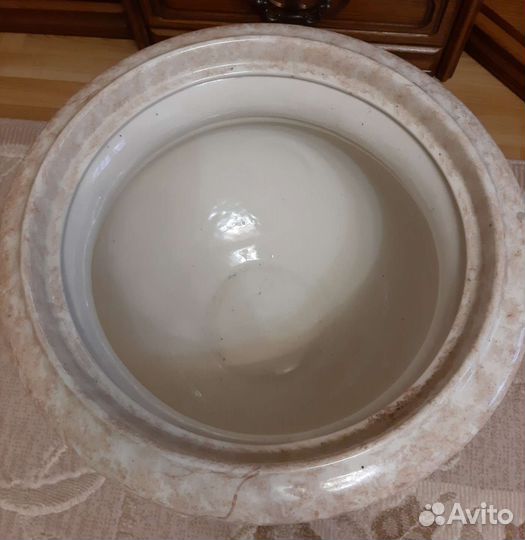 Керамический вазон