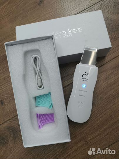 Ультразвуковой аппарат для чистки лица