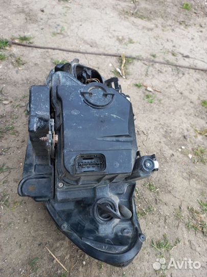 Фара Бмв X5 е53 рест. Правая