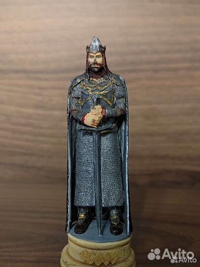 Шахматы Властелин Колец Арагорн металл