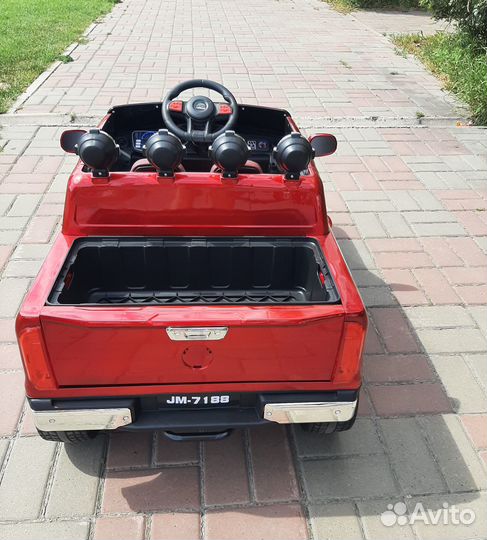 Детский электромобиль полицейский