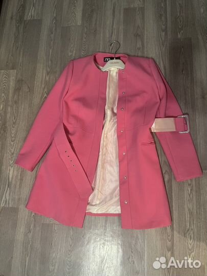 Пальто Zara