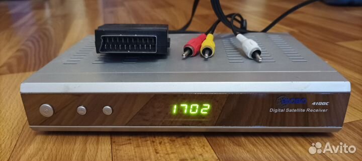 Цифровой спутниковый приёмник globo 4100C