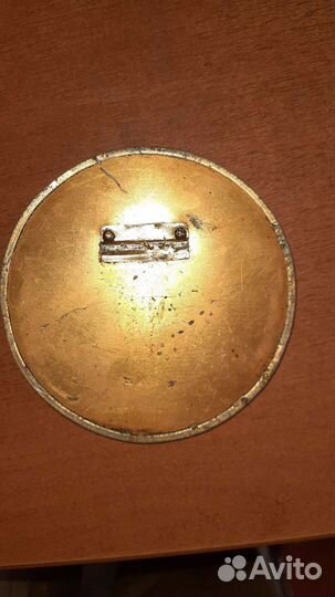 Барельеф Ленина