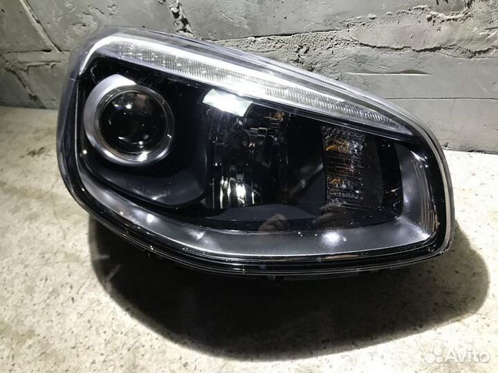 Фара правая Kia Soul 2016-2019