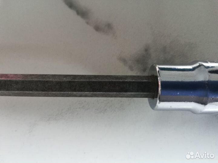 Ключи шестигранные и адаптеры (5,10 мм)