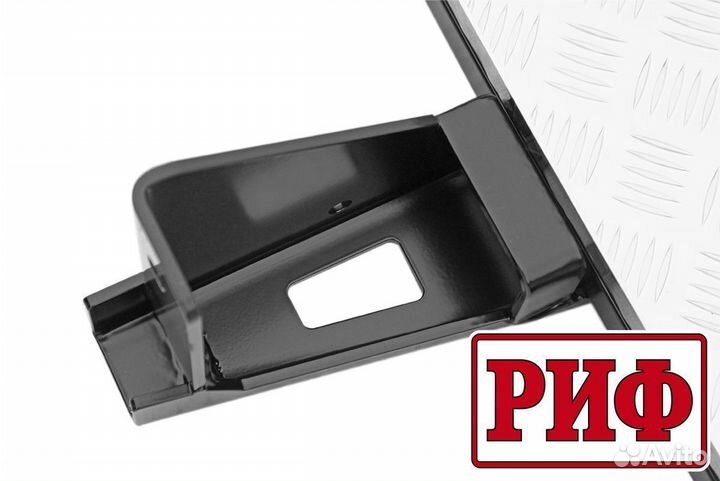 Пороги риф силовые Toyota Fortuner 2015+