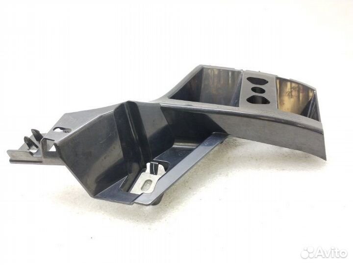 Кронштейн бампера задний правый Mercedes-Benz