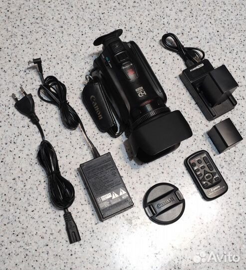 Видеокамера Canon legria HF G25