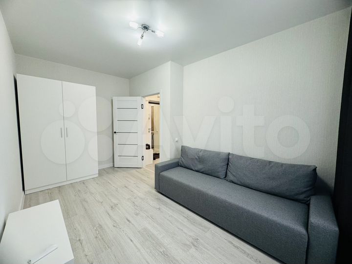 1-к. квартира, 32 м², 14/18 эт.