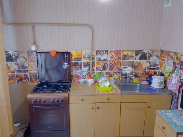 3-к. квартира, 64 м², 1/10 эт.