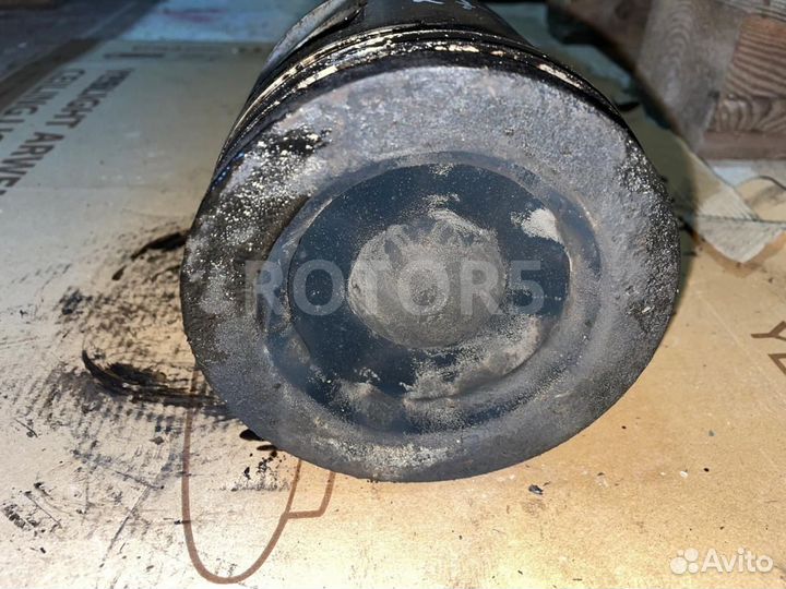 Поршень Scania R 5 2008 127L39R101