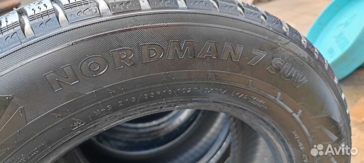 Nokian Tyres Nordman 7 SUV 215/65 R16