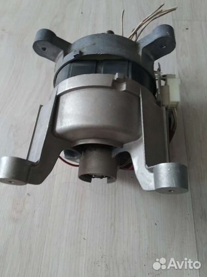 Мотор Электролюкс