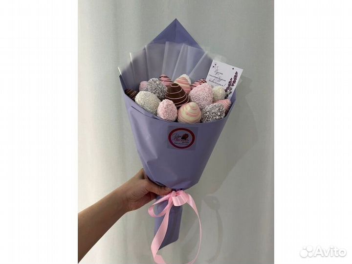 Клубника в шоколаде, букет из клубники KBK-3496