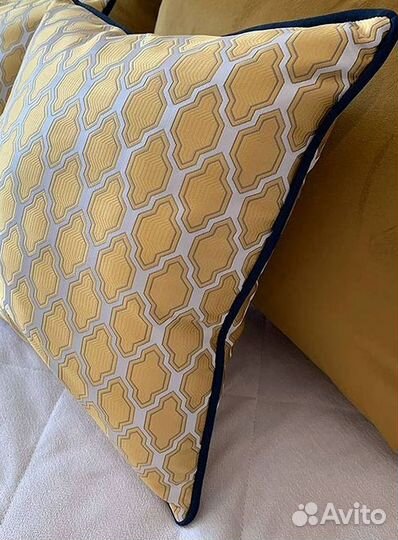 Дизайнерские интерьерные подушки