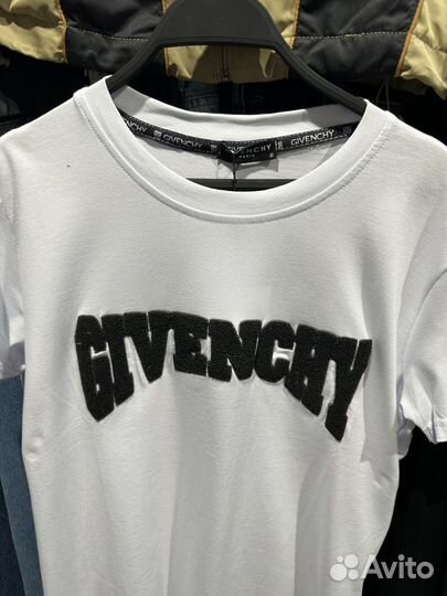 Футболка мужская givenchy