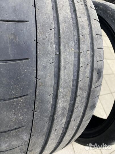 Michelin Pilot Sport 225/35 R19 и 255/30 R19