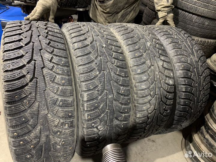 Nokian Tyres Hakkapeliitta 5 235/65 R17