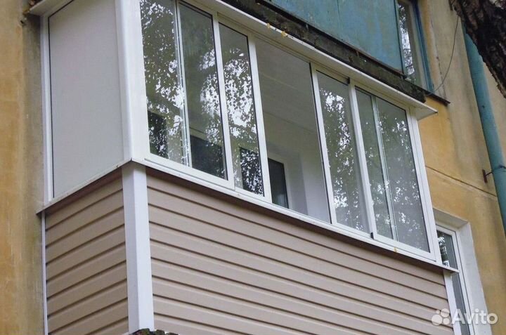Остекление балкона и установка пластиковых окон