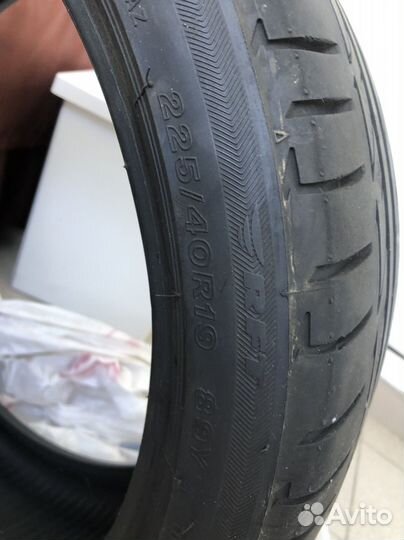 Bridgestone Potenza S001 225/40 R19