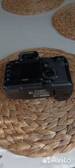 Зеркальный фотоаппарат Canon EOS 5D mark ii
