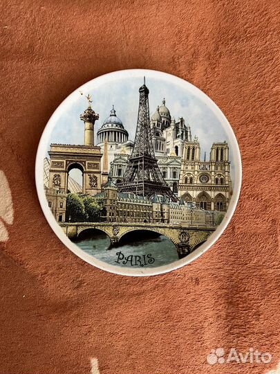 Тарелки декоративные на стенку из разных стран