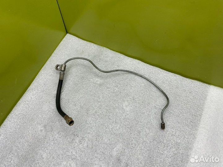 Трубка сцепления Mercedes-Benz W124 M102.985 2.3I