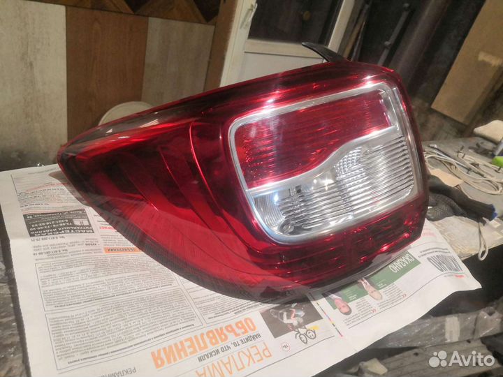 Задние фонари, рено логан 2015 г. левый и правый