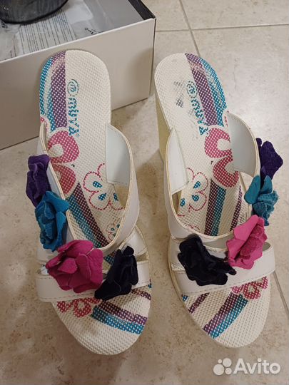 Обувь женская