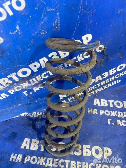 Задняя пружина Ford Focus 3 седан 2012