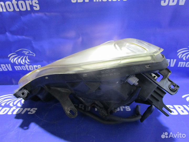 Фара передняя правая Nissan X-Trail NT31 MR20