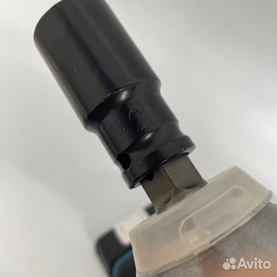 Гайковерт Makita аккумуляторный 26V