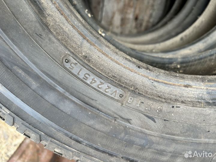 Toyo H08 215/70 R15