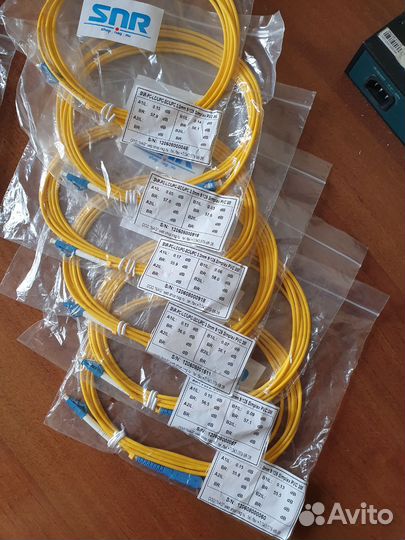 Оптический патч-корд SNR PC-LC/UPC-SC/UPC 3м 9/125